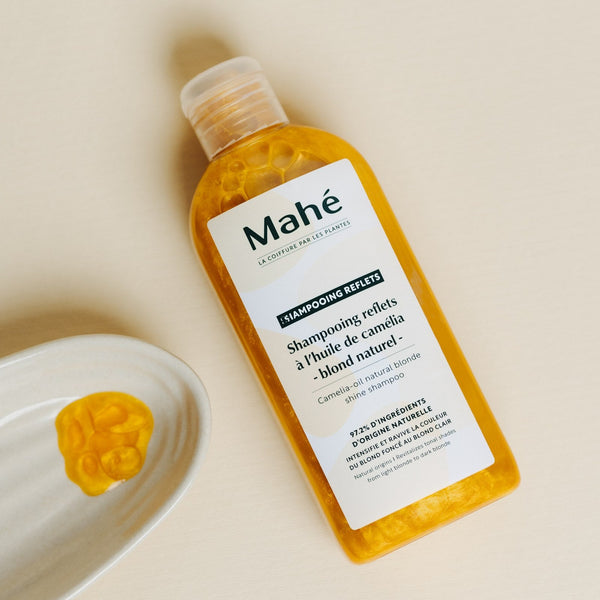 Texture du shampooing reflets blond MAHÉ